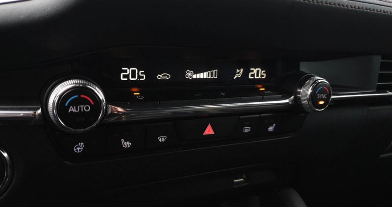 Mazda 3 cena 109900 przebieg: 38849, rok produkcji 2021 z Duszniki-Zdrój małe 379